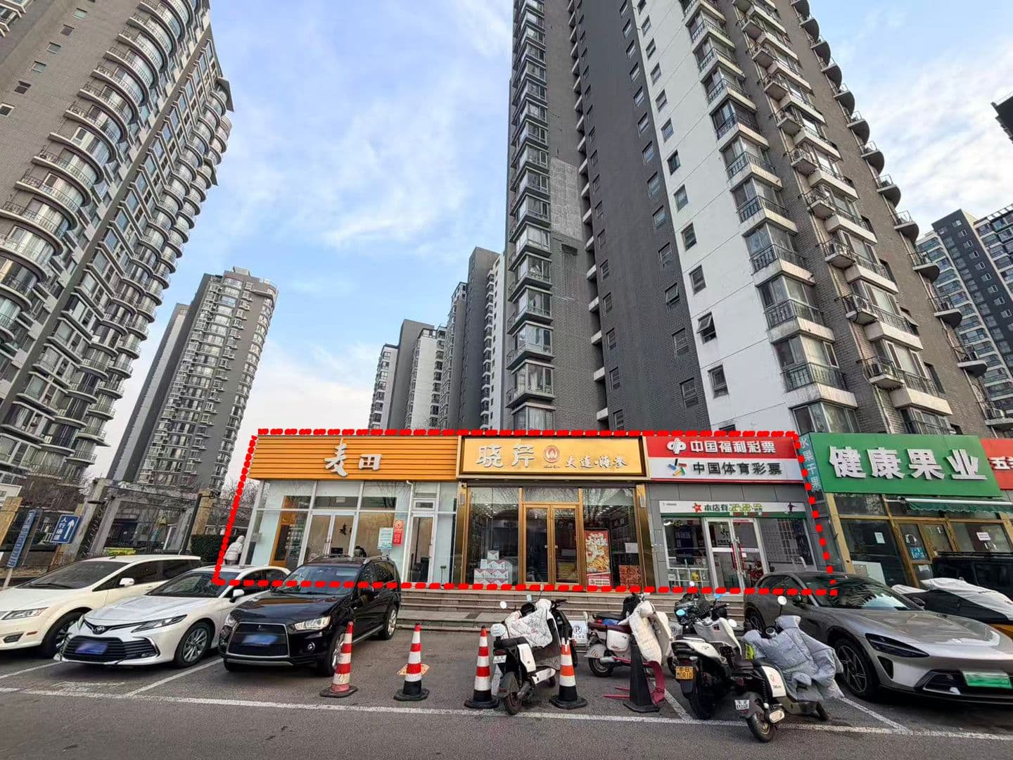 朝阳成熟商圈 + 小区口带租旺铺，客流有保障，回报看得见 - 缩略图 2